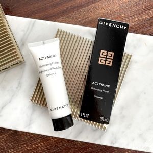 Givenchy Acti’mine Illuminating Primer | Shade 1 Acti Milk